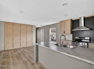 228 Maple Street, Robbinsville, NJ