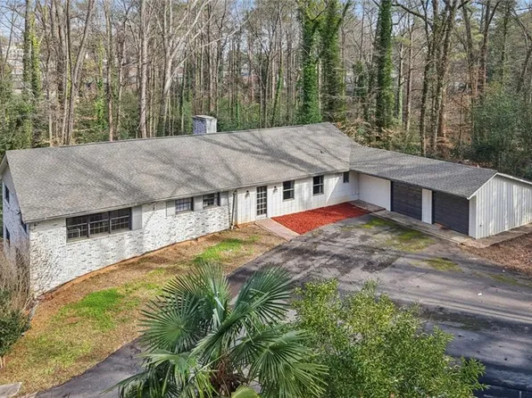 5655 Lake Forrest Dr NW, Atlanta, GA 30342