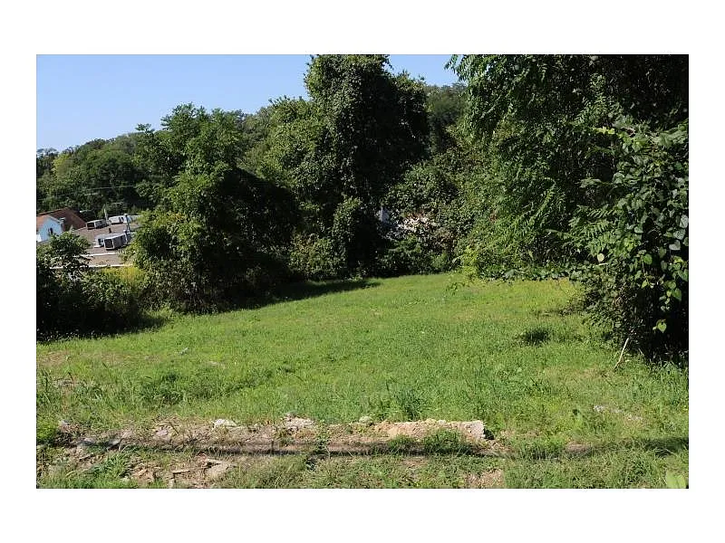 2517 School St photo 1