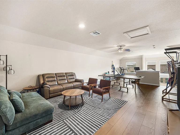 9614 Blackberry Terrace Dr — Photo 37