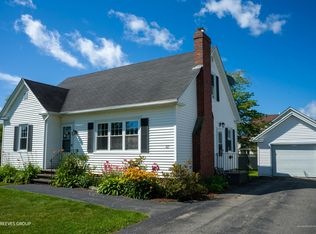 165 Chamberlain St, Brewer, ME 04412