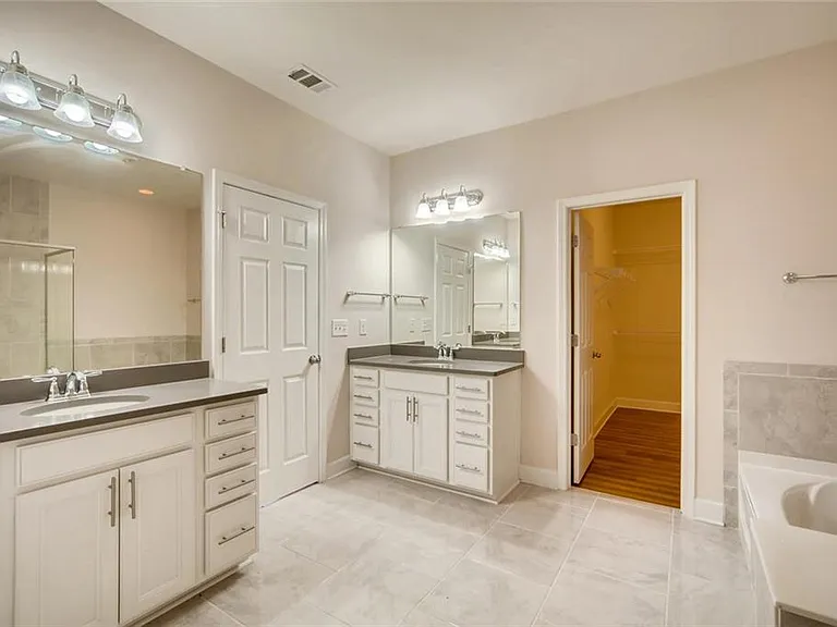 2255 Emerald Sky Dr — Photo 16