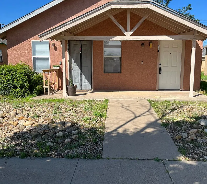 304-322 S Abilene Ave