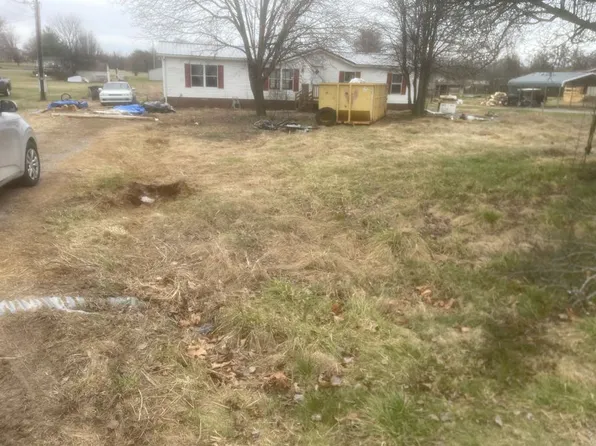 208 Orchard Ln, Bell Buckle, TN 37020