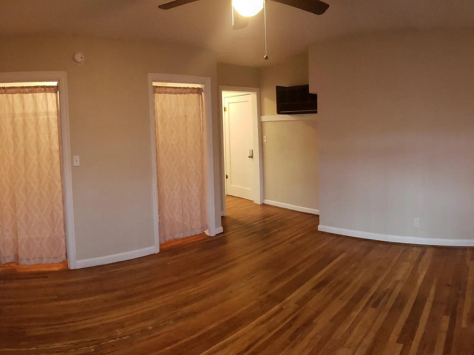213 Locust Street - 2 — Photo 2