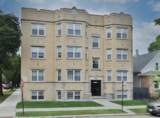 1939 W Granville Ave #1, Chicago, IL 60660