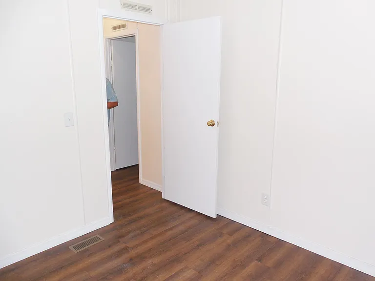2055 S Floral Ave #50 — Photo 23