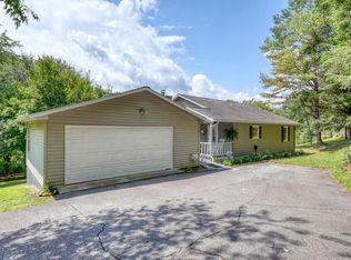 1523 Berrong Rd, Hiawassee, GA 30546