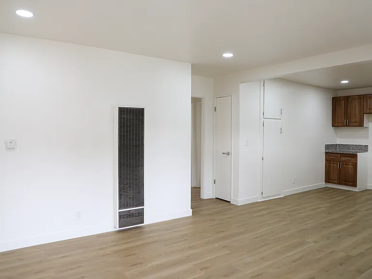 Jessie Street Apartments — Photo 26