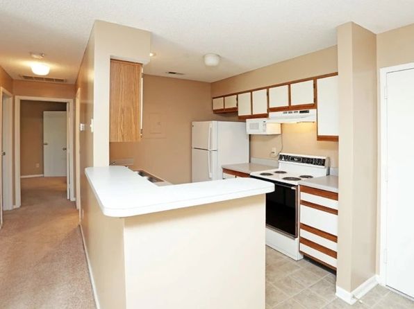 2521 N 9th St #2-324