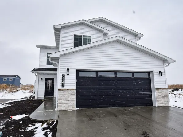 6243 87th Ave S, Horace, ND 58047