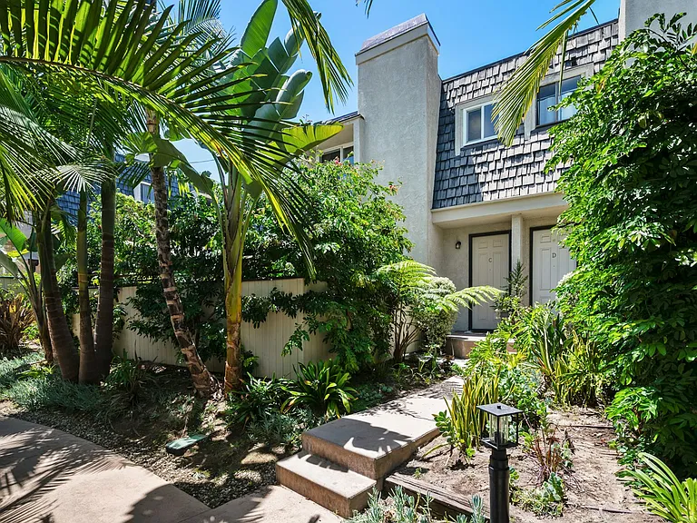 2115 Farrell Ave #C — Photo 34