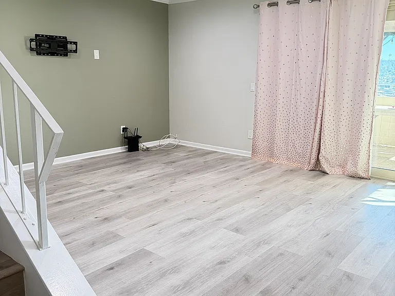 16413 Main St — Photo 24