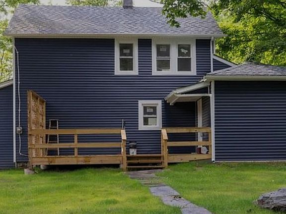 Side Entrance with patio
