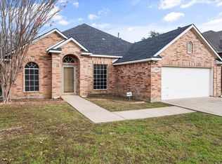 1917 Austin St, Mansfield, TX 76063