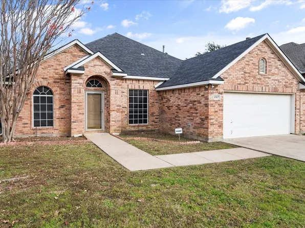 1917 Austin St, Mansfield, TX 76063