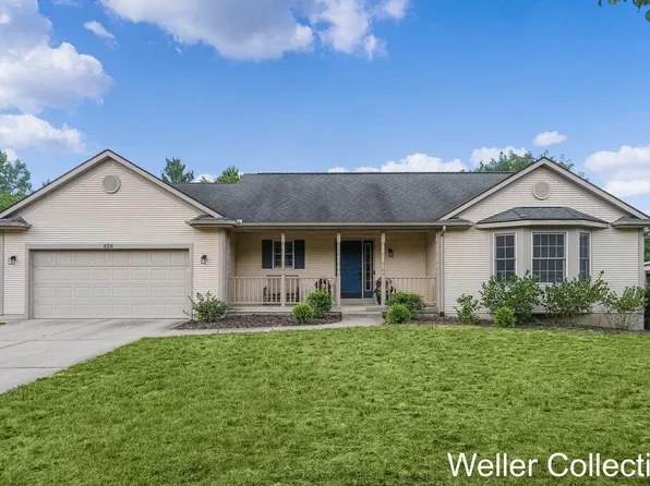 456 Countrymeadow Dr NE, Comstock Park, MI 49321