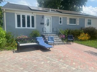 13107 Hallet Ct, Rockville, MD 20853