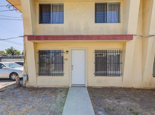 1283 W 38th St, Los Angeles, CA 90037