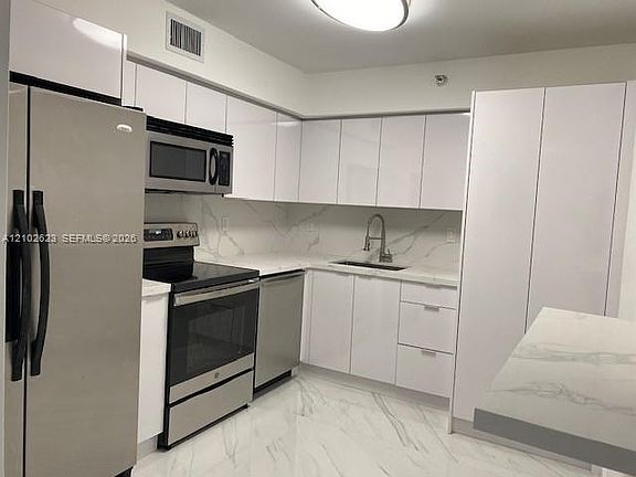 4th image of 3530 Mystic Pointe Dr APT 2703