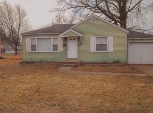 10131 Cabot Dr, Saint Louis, MO 63137