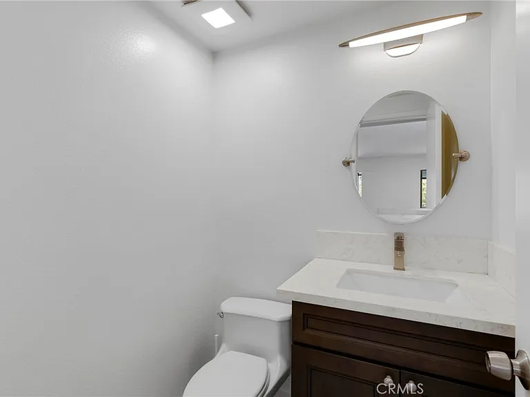 21900 Marylee St #257 — Photo 16