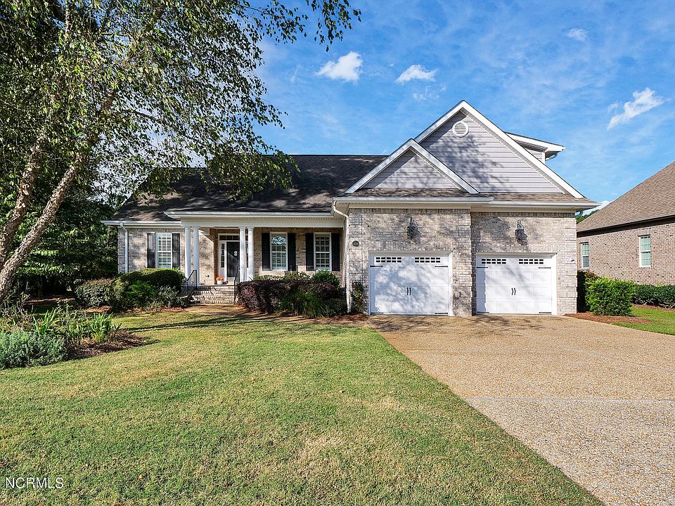 1st image of 1034 Leesburg Drive