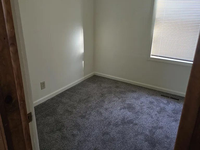 185 Ford Ave #1 — Photo 6