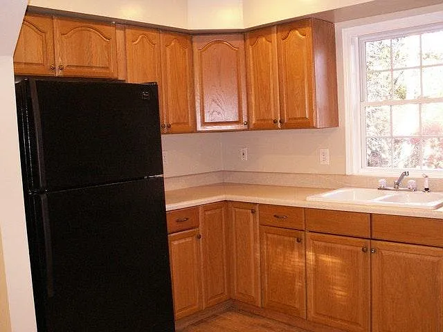 2 bed, 864 sqft, $1,350 — Photo 2