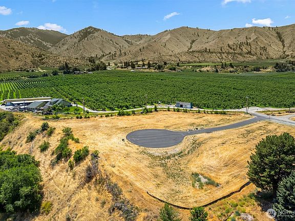 4th image of 62 Penstemon Lane