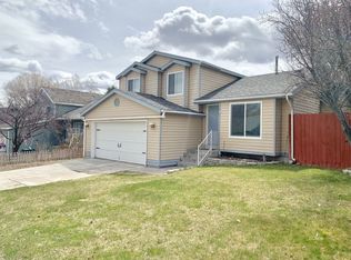 127 Forest Ln, Elko, NV 89801