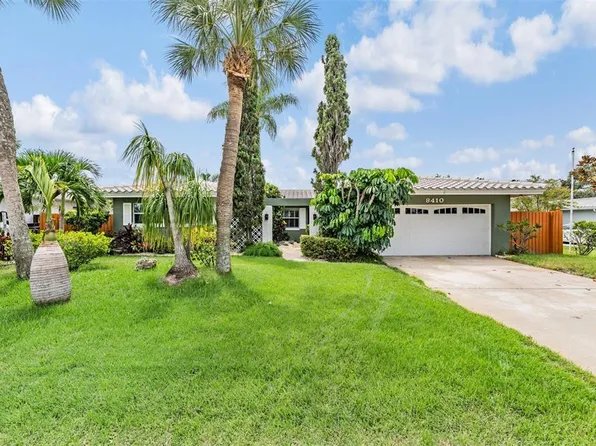 8410 Boulder Pl, Tampa, FL 33615