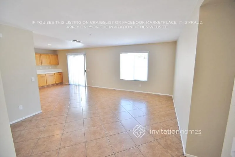 5999 Cold Creek Ct Fontana, CA 92336 — Photo 3