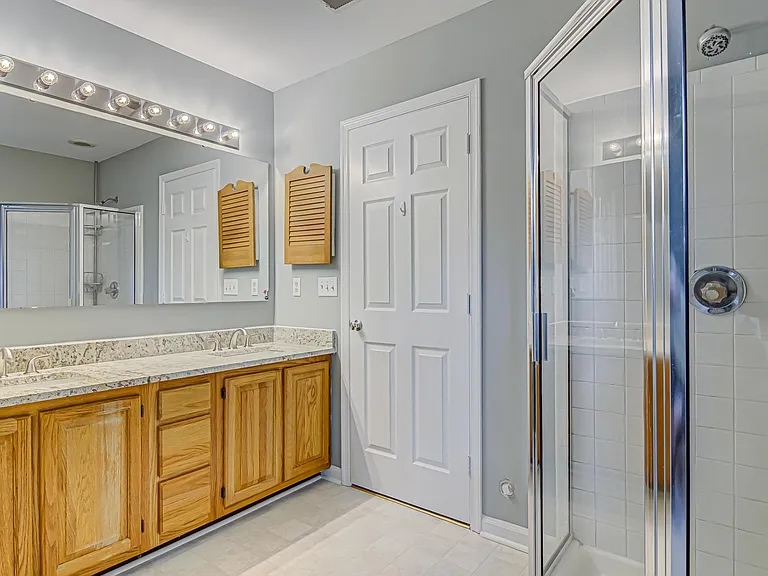 6205 Millwright Ct — Photo 21