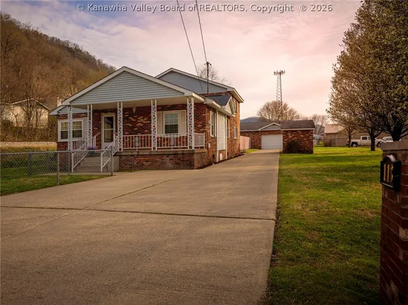 118 Maroney Ln, Shrewsbury, WV 25015