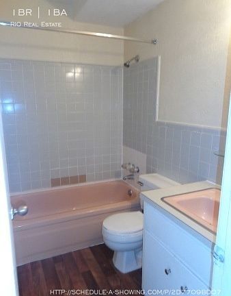 3rd image of 1419 N Downing St APT 202