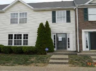 9403 Bayberry Green Ln, Louisville, KY 40291