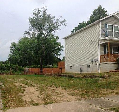 1st image of 394 Kline Ave