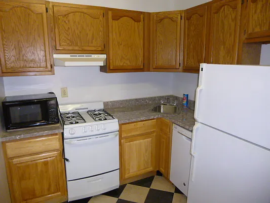 Rented by JK Dansar Corp | media 77