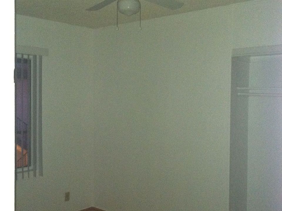 1st image of 826 W El Segundo Blvd APT 16