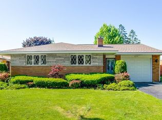 435 Berkshire Ln, Des Plaines, IL