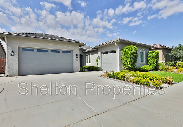 21687 E Arroyo Verde Dr — Photo 2