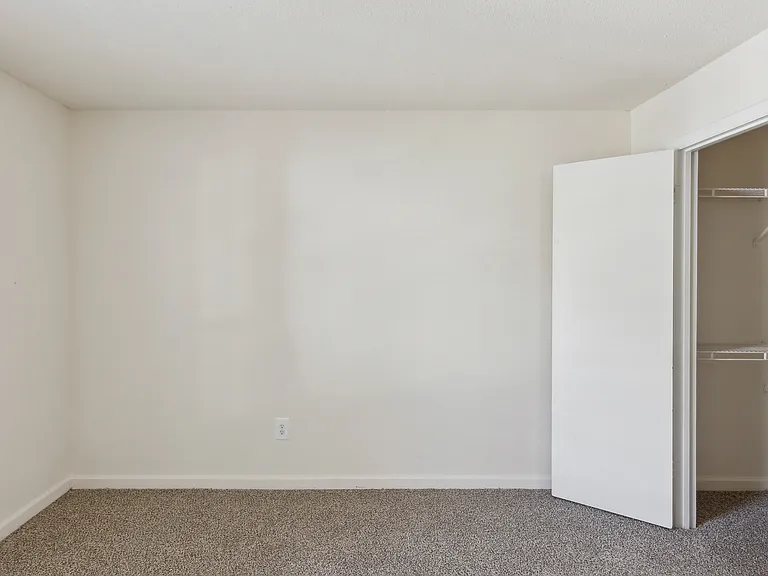 Overlook Apartments — Photo 19