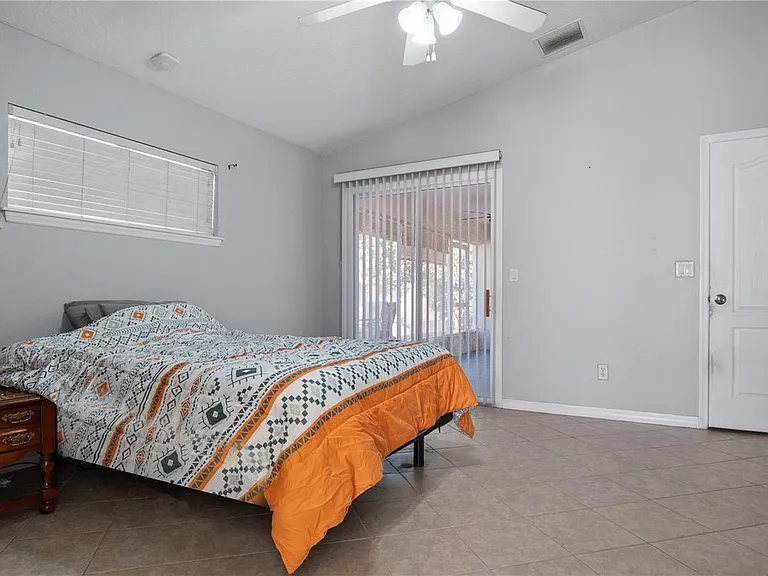 1390 Broken Pine Rd — Photo 5