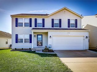 2700 Autumn Harvest Ln, Belleville, IL 62221
