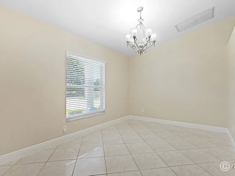 6447 Clair Shore Dr — Photo 4