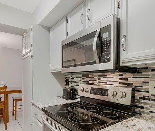3rd image of 101 Wilbourn Blvd APT 907