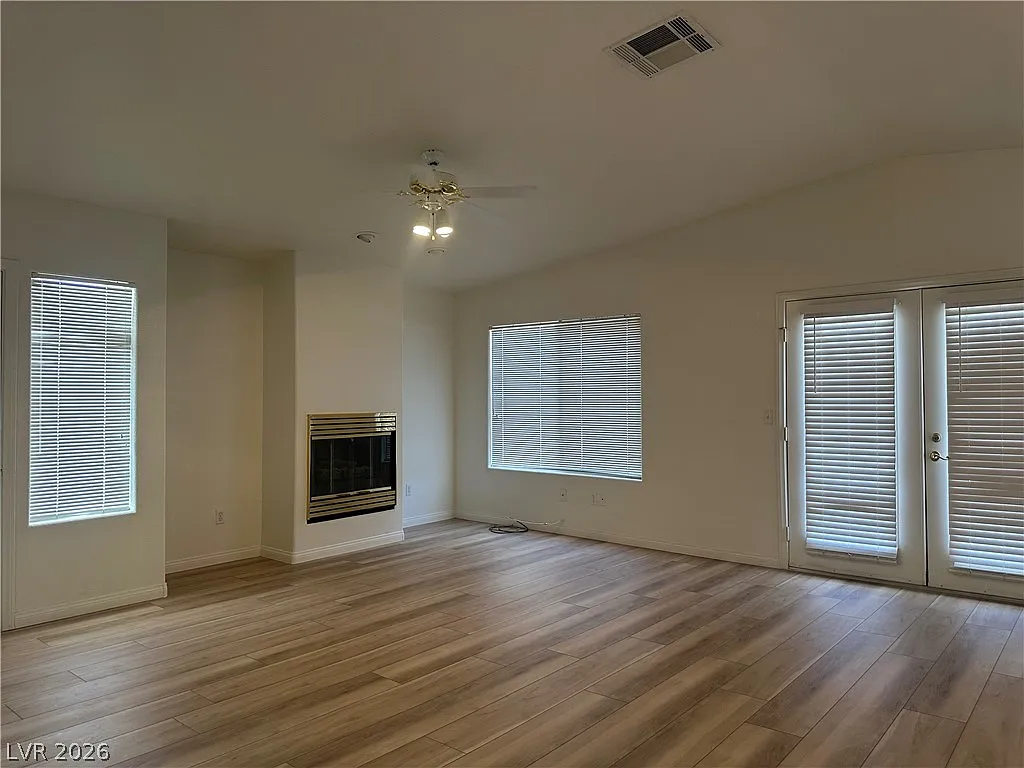 2 bed, 2.0 bath, 1240 sqft, $1,975 — Photo 4