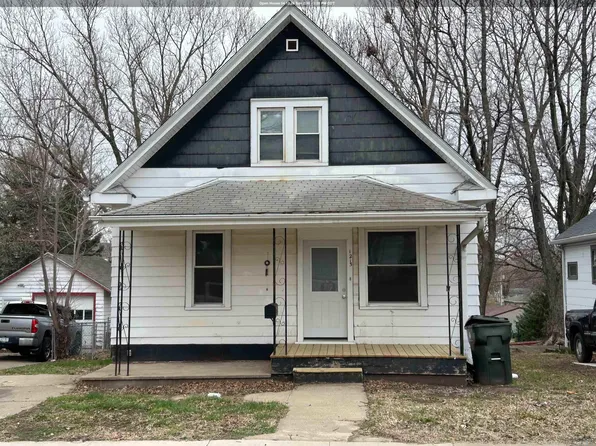 1213 S Helen St, Sioux City, IA 51106