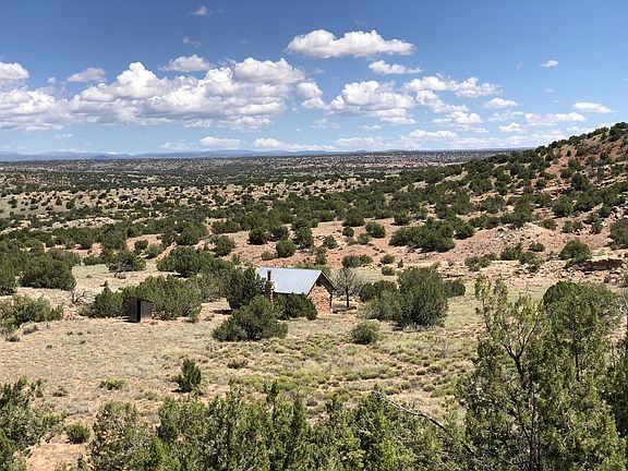 2nd image of 41 Paseo De Las Palomas